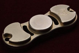 <strong>指尖陀螺(Fidget spinner)涉及到侵權嗎?</strong>
